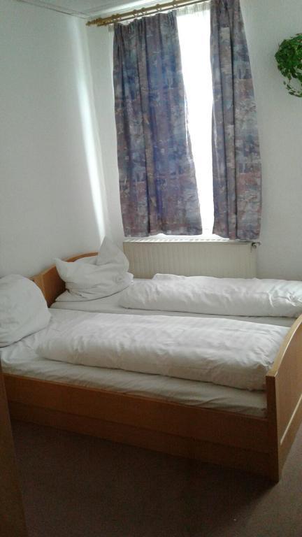 Pension Wasunger Tor Meiningen Esterno foto